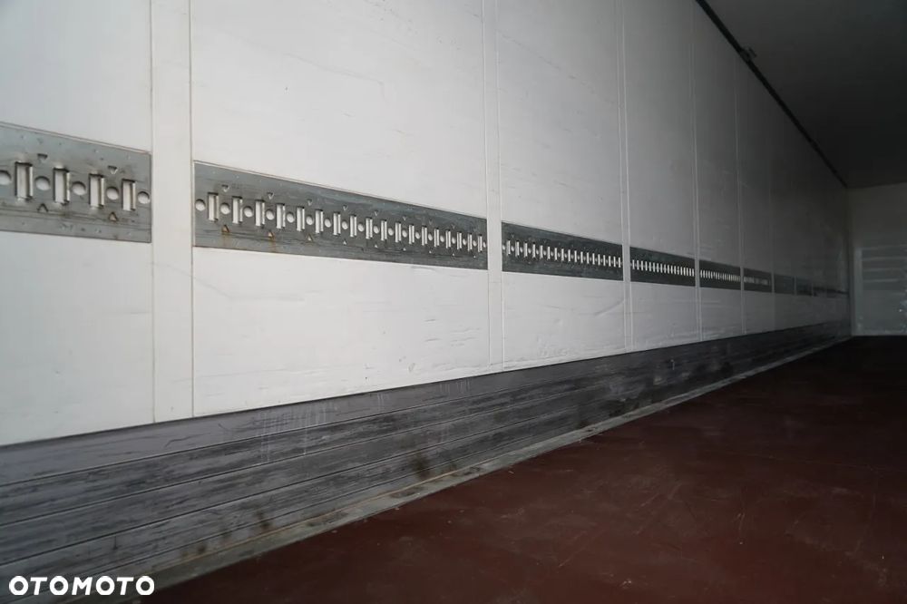 Schmitz Cargobull / KONTENER / KOFFER / - 18