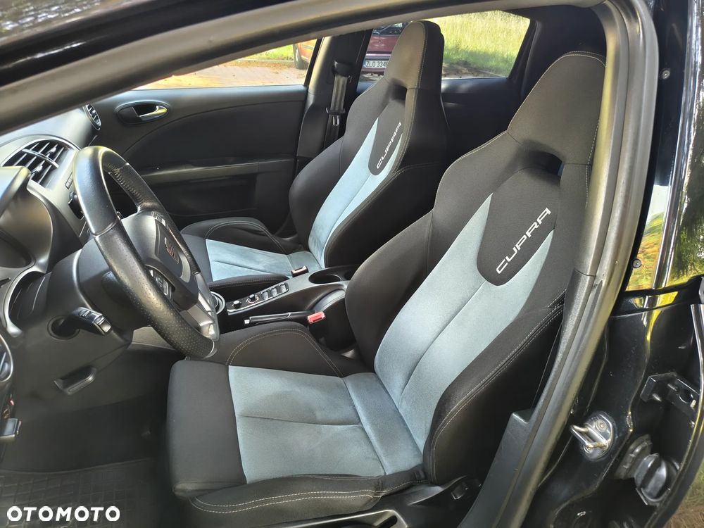 Seat Leon 2.0 TSI Cupra R - 24