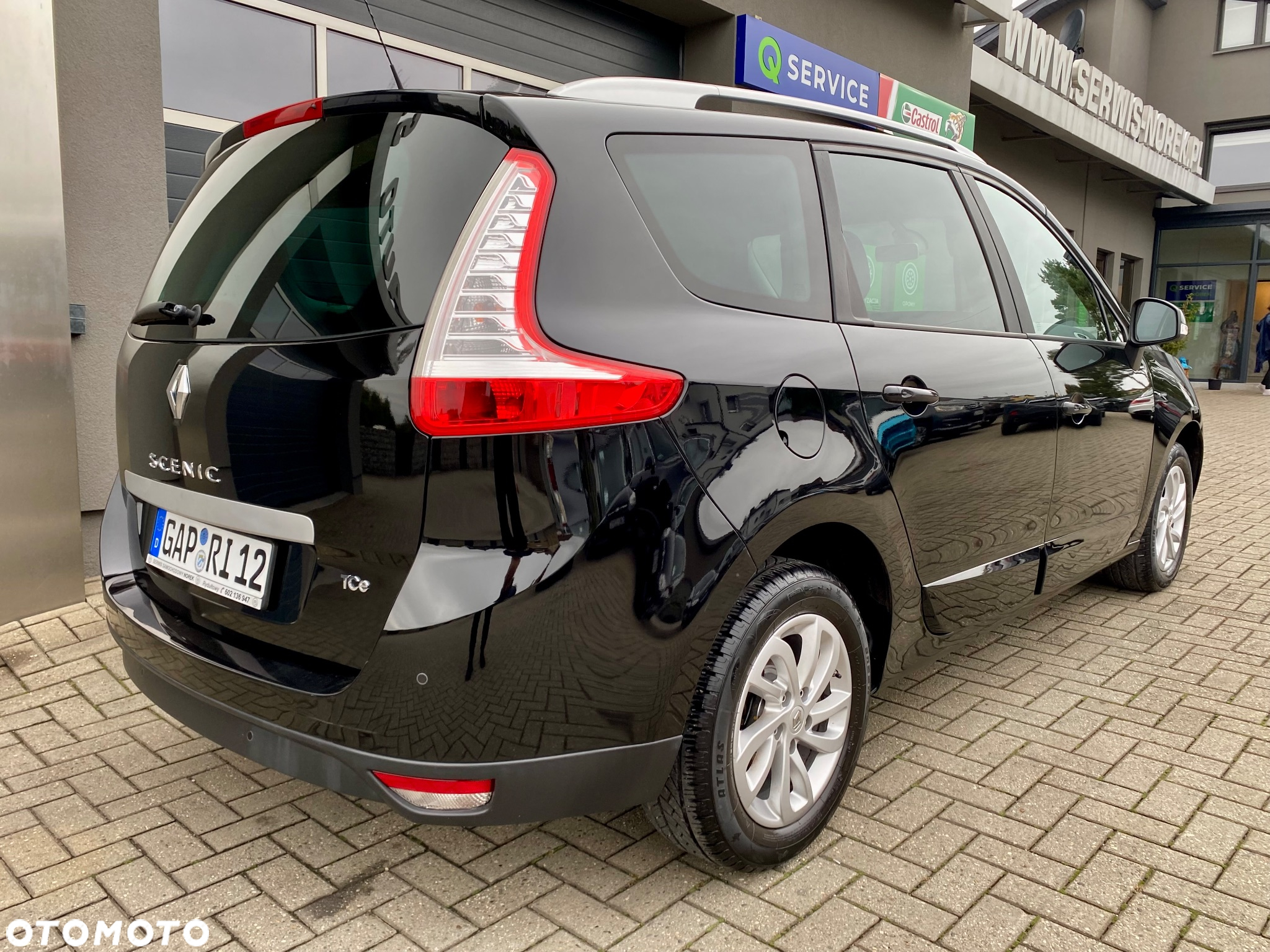 Renault Scenic ENERGY TCe 130 S&S LIMITED - 17