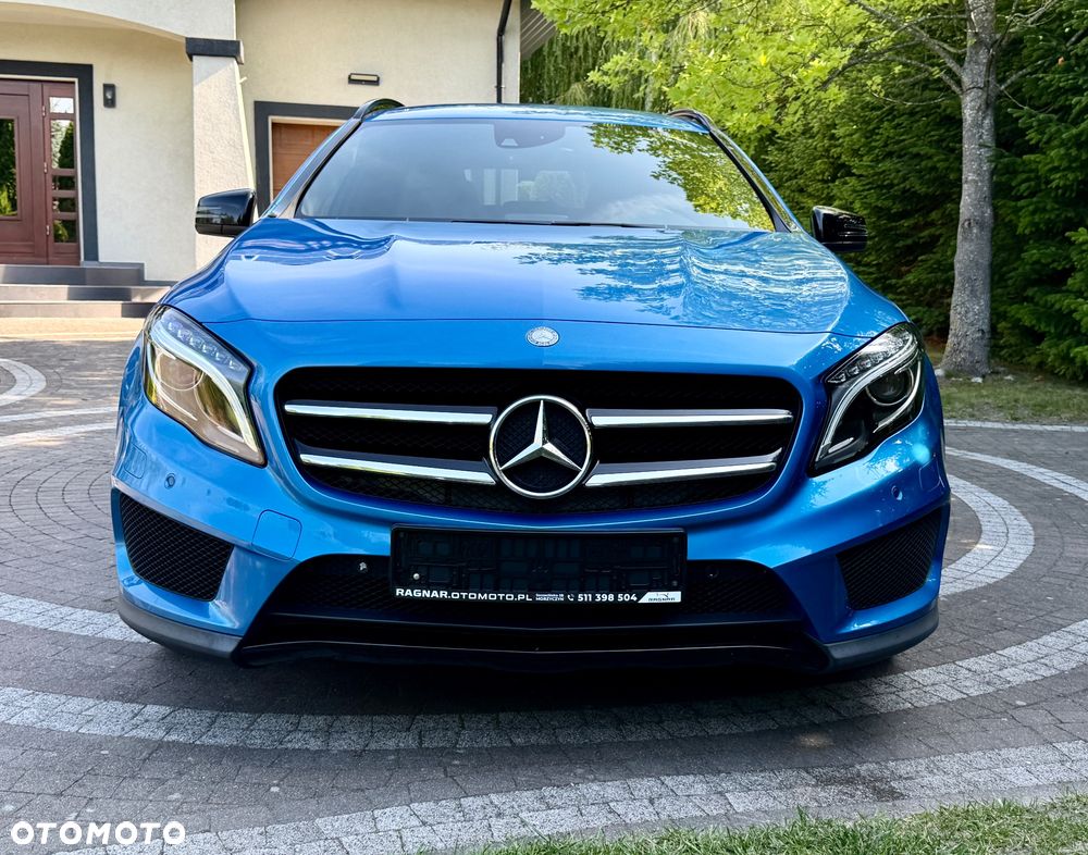Mercedes-Benz GLA 250 7G-DCT AMG Line - 13