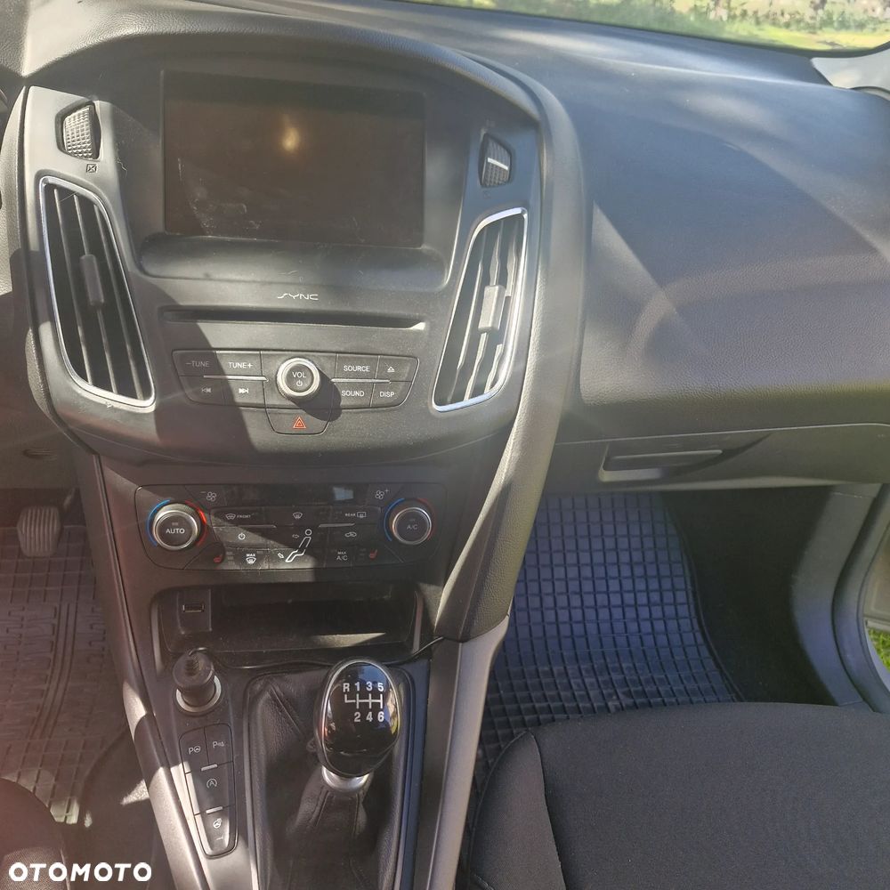 Ford Focus 1.5 TDCi Black Edition - 7