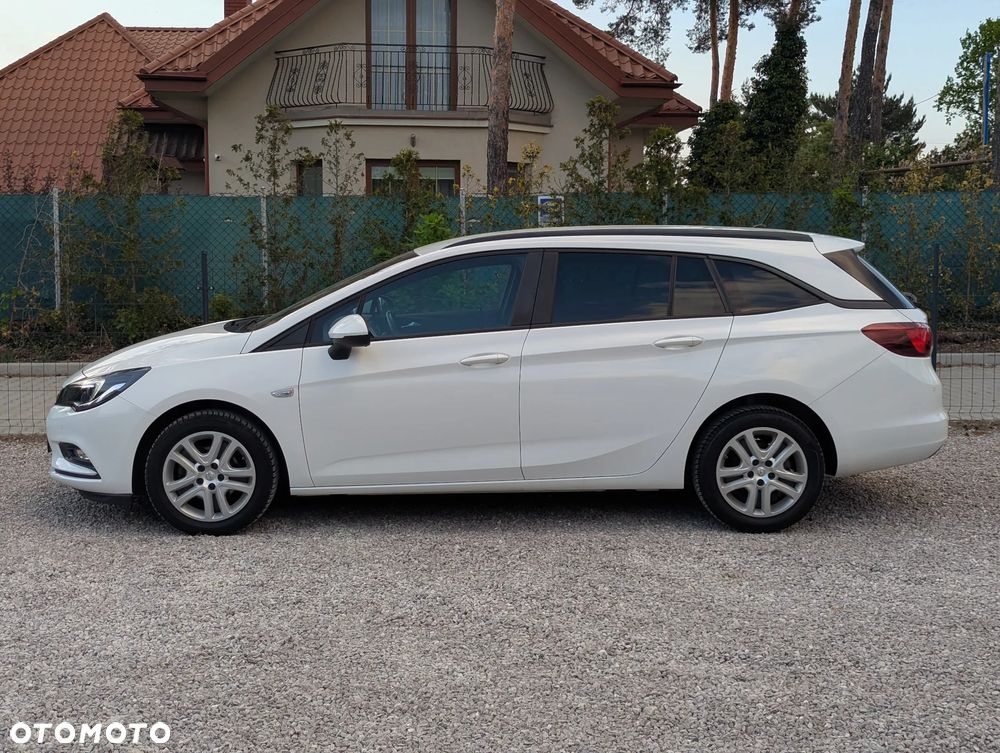 Opel Astra - 4