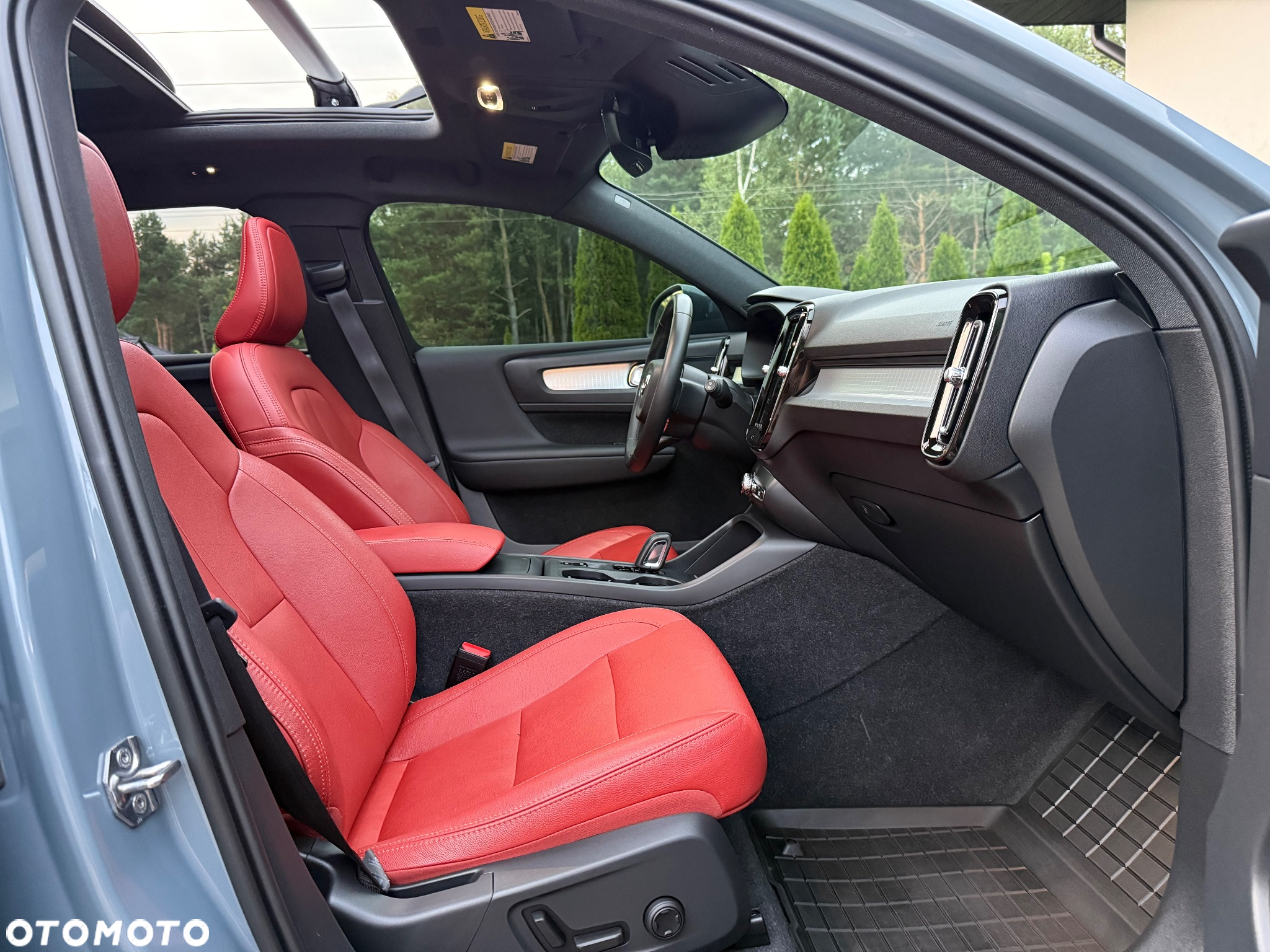 Volvo XC 40 T5 AWD Momentum - 27