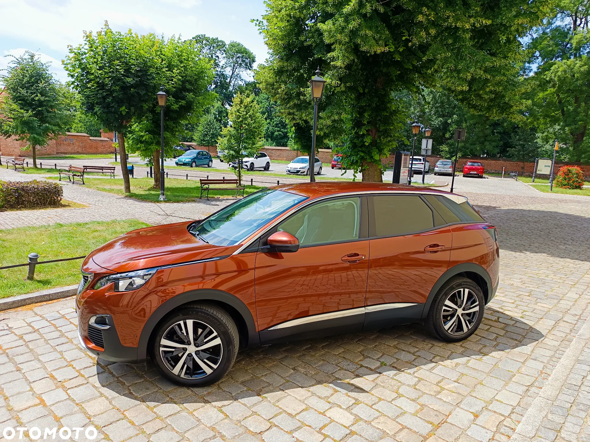 Peugeot 3008 1.2 PureTech Allure S&S - 18
