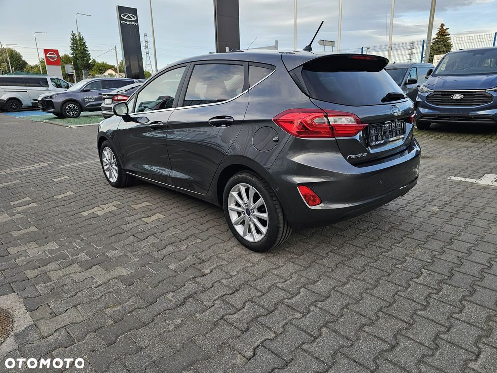 Ford Fiesta 1.0 EcoBoost S&S TITANIUM - 5