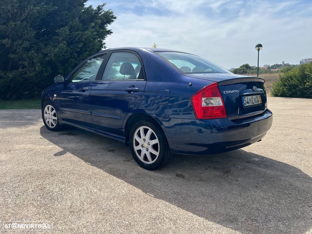 Kia Cerato 1.6 CRDi EX - 3
