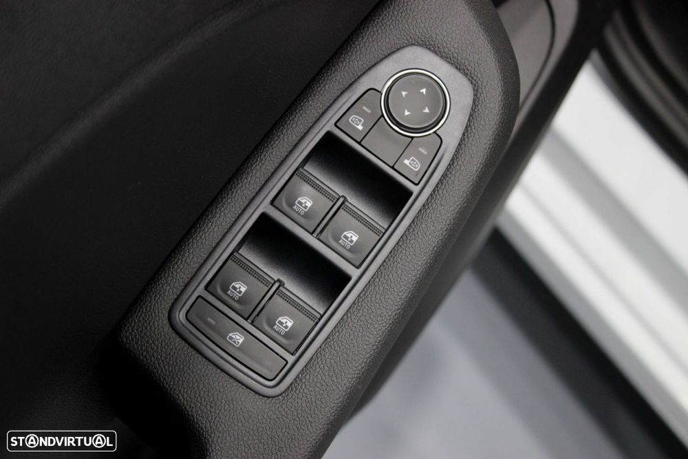 Renault Clio 1.0 TCe Evolution Bi-Fuel - 11