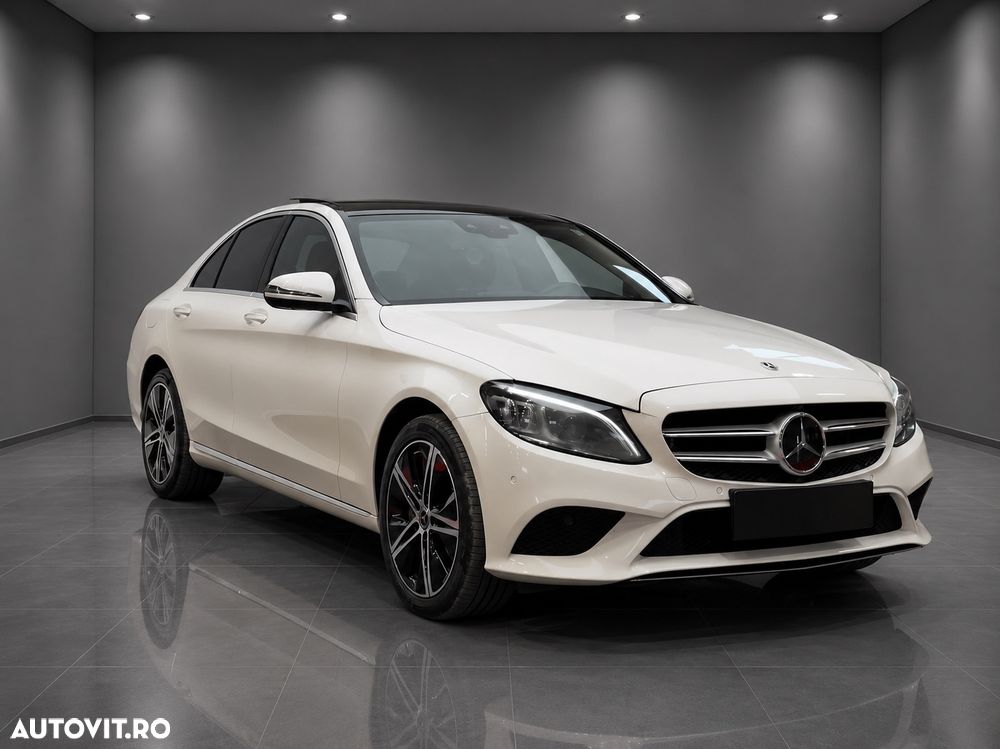 MERCEDES-BENZ Clasa C