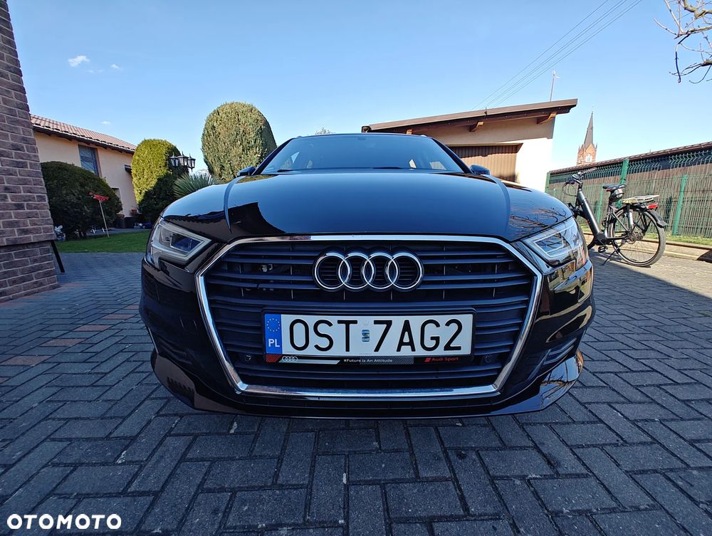 Audi A3 Sportback 2.0 TDI Attraction - 5