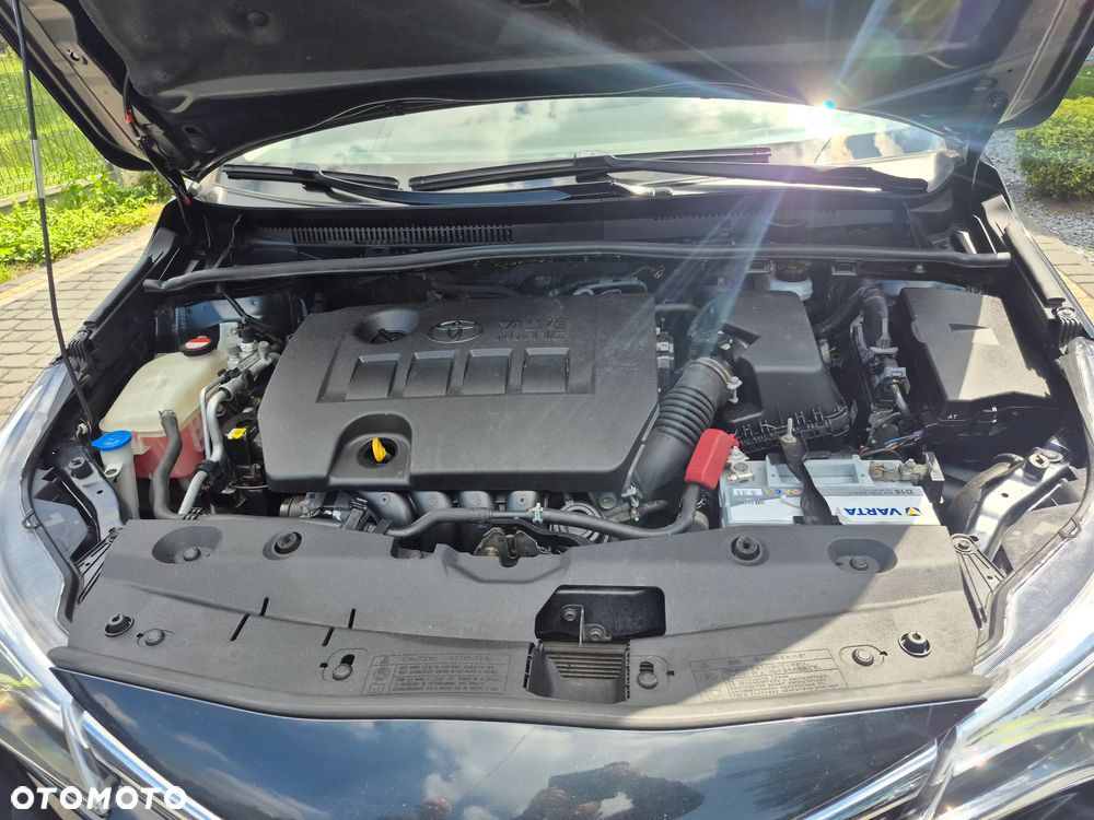 Toyota Avensis 1.8 Business Edition - 34