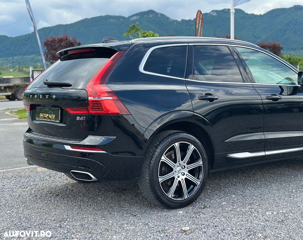 Volvo XC 60 - 30