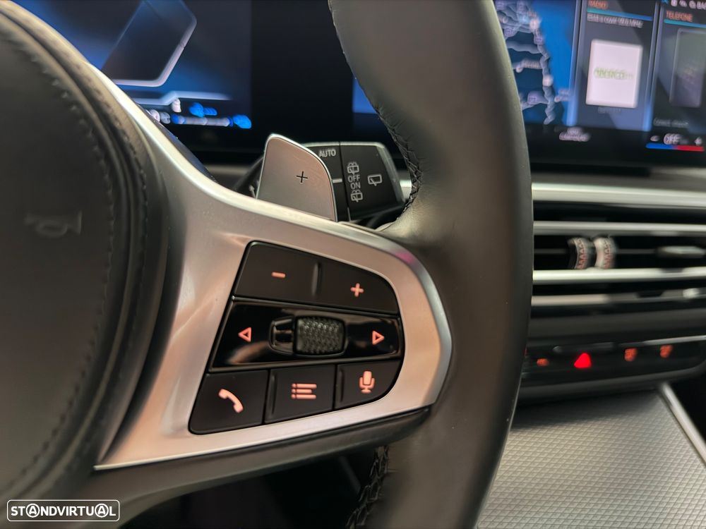 BMW 330 e Pack Desportivo M Pro Auto - 12