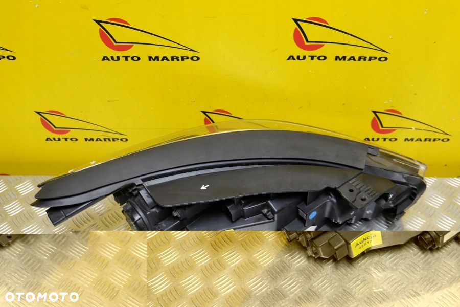 KIA CADENZA 2016-2019 REFLEKTOR LAMPA LED LEWA USA - 12