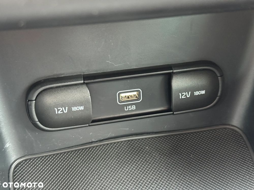 Kia Sportage 1.6 T-GDI M 2WD DCT - 24