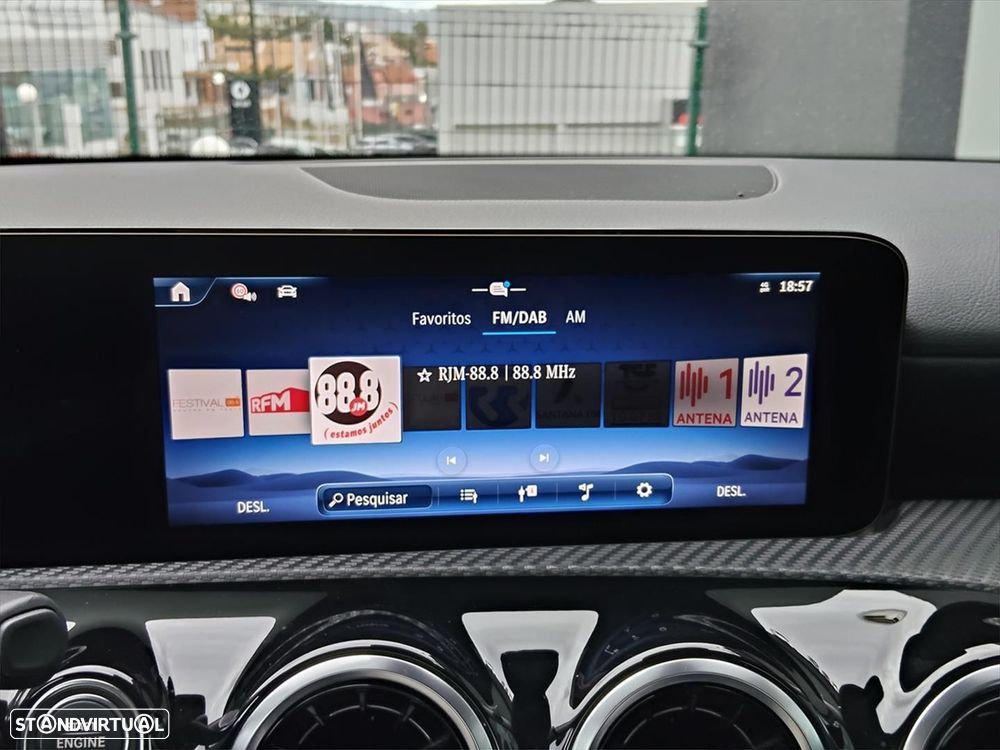 Mercedes-Benz CLA 180 d Style Plus Aut. - 17