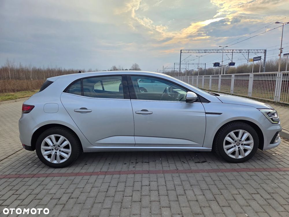 Renault Megane ENERGY TCe 140 EDC BUSINESS - 7