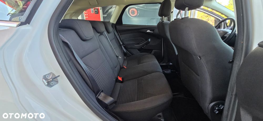 Ford Focus 2.0 TDCi SYNC Edition ASS PowerShift - 35