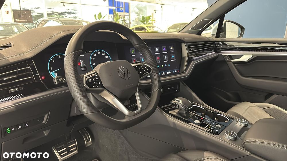 Volkswagen Touareg 3.0 V6 TDI 4Motion R-Line - 10