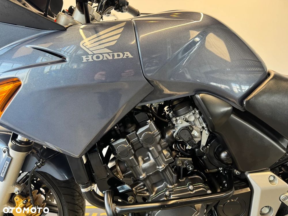 Honda CBF - 22