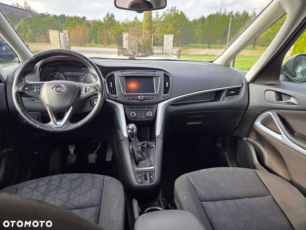 Opel Zafira 1.6 CDTI 120 Lat S&S - 10