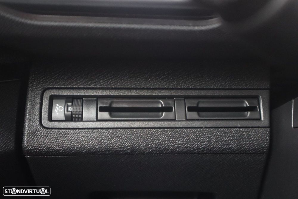 Peugeot 3008 1.5 BlueHDi Allure EAT8 - 35