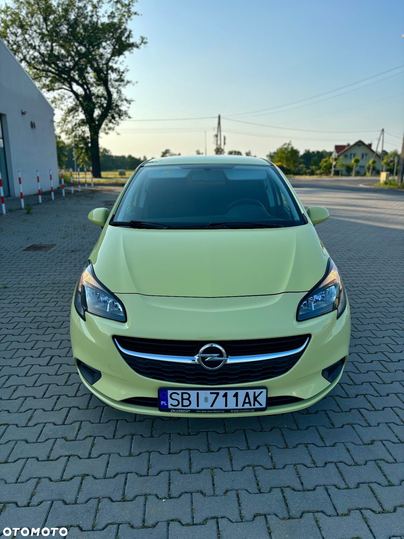Opel Corsa 1.4 Enjoy - 1