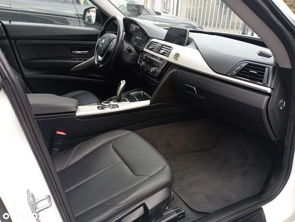 BMW Seria 3 318d Advantage - 9