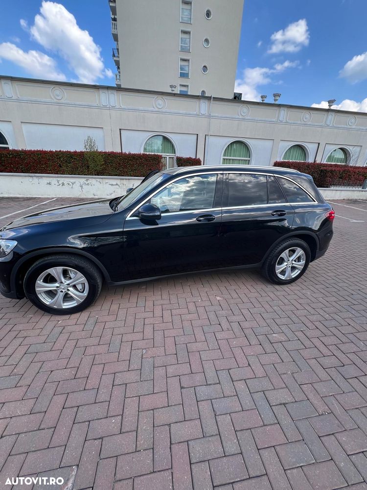 Mercedes-Benz GLC 220 d 4MATIC - 1