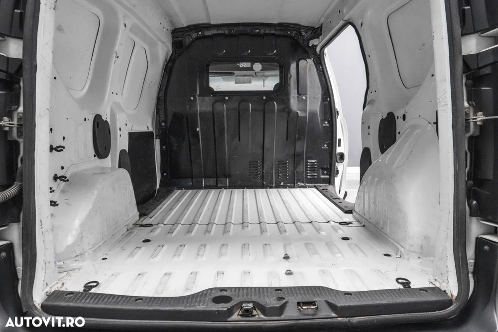 Dacia Dokker 1.6 102 CP Laureate - 17