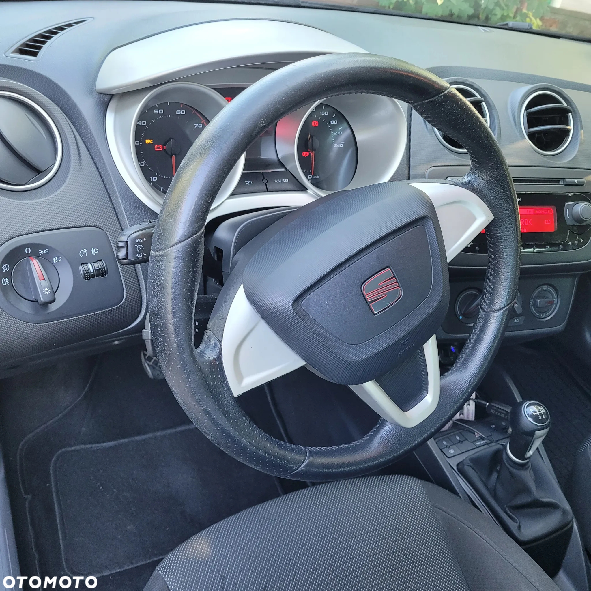 Seat Ibiza 1.6 16V Style - 10