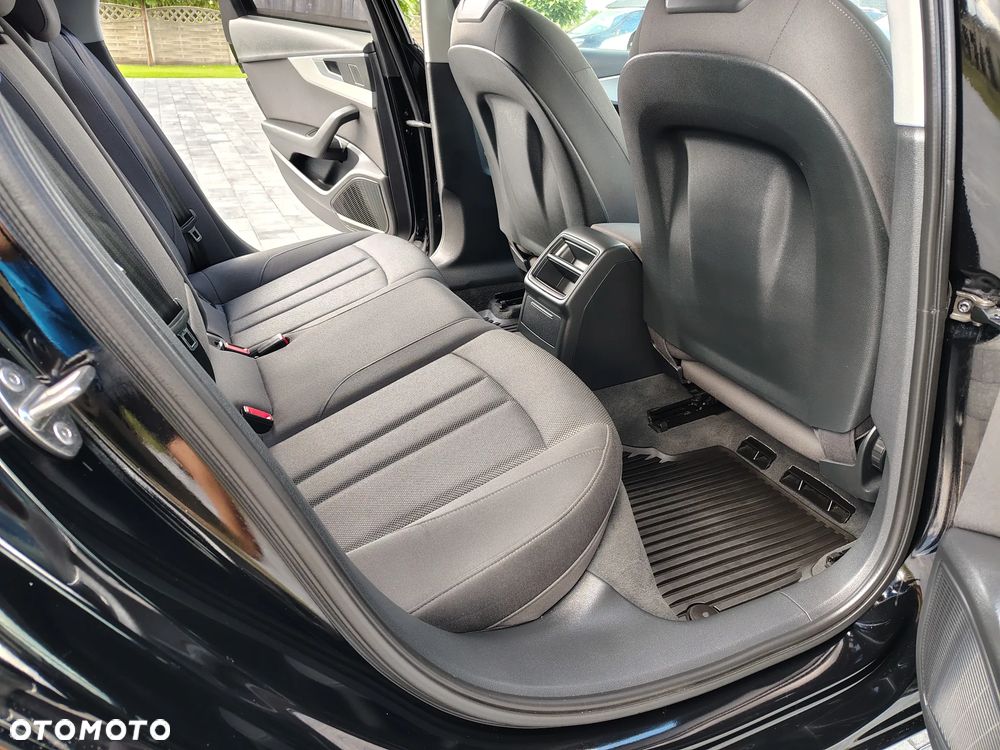 Audi A4 Avant 40 TDI S tronic edition one - 18