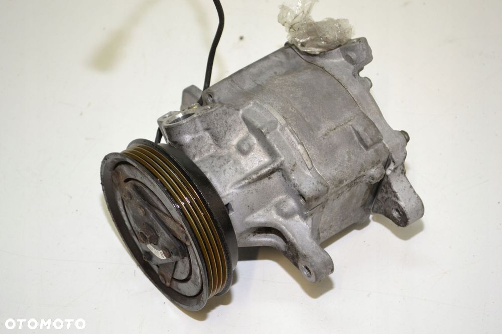 SPRĘŻARKA KLIMATYZACJI DAIHATSU TERIOS I 1.3 - 2