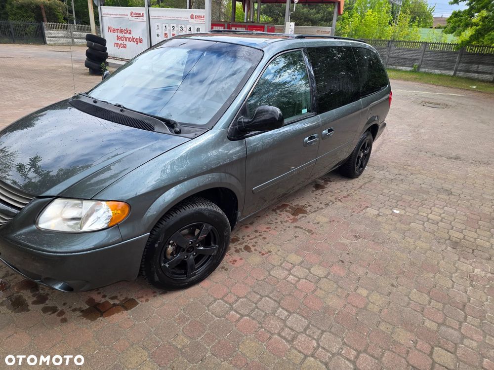Chrysler Grand Voyager - 1