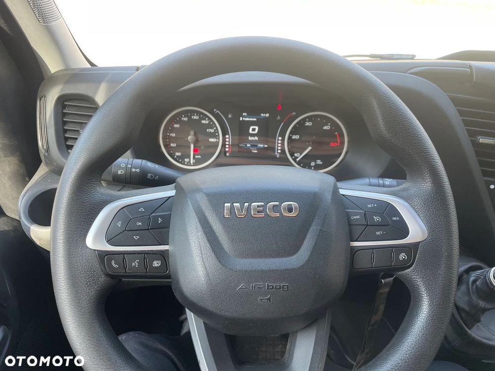 Iveco DAILY 35S18 3.0 180KM Salon Polska 2021 WINDA 90000 netto - 9