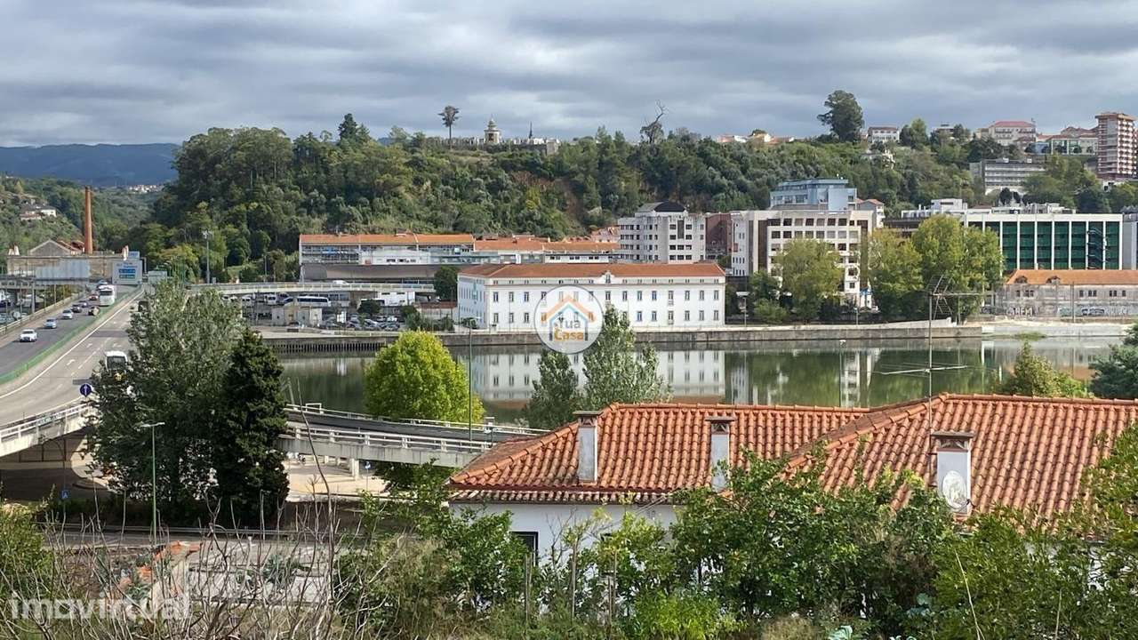 Excelente Apartamento T3 Novo Vista Rio ao lado do Centro Comercial Fó - Grande imagem: 4/32