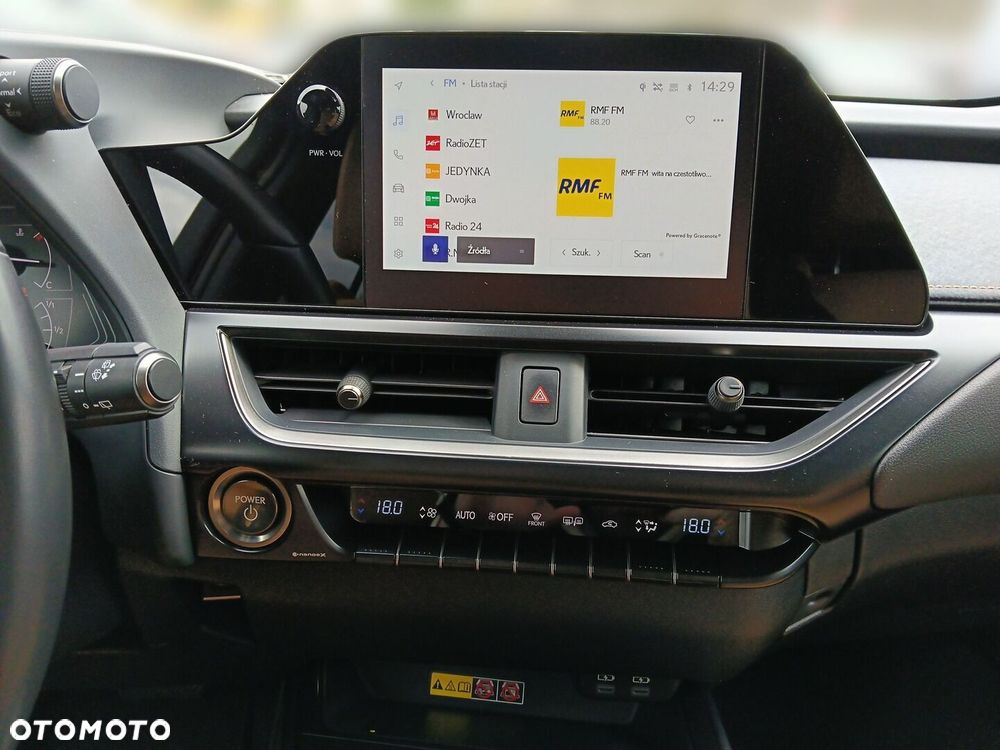 Lexus UX 250h GPF Business 2WD - 14