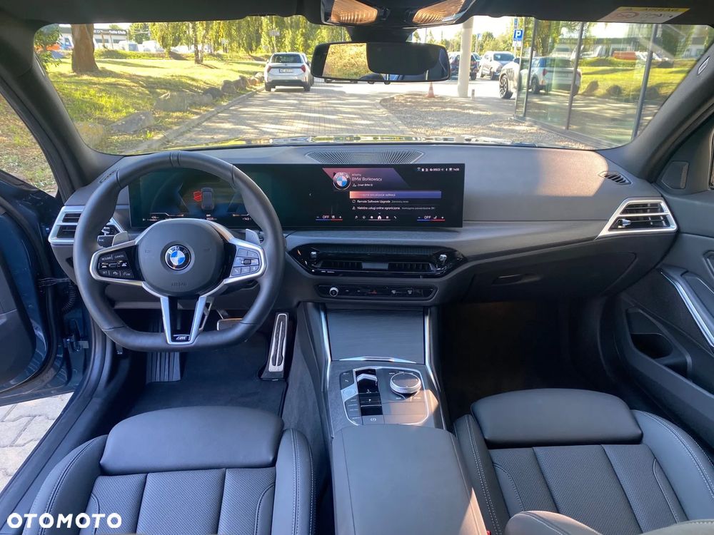 BMW Seria 3 320d xDrive mHEV - 9