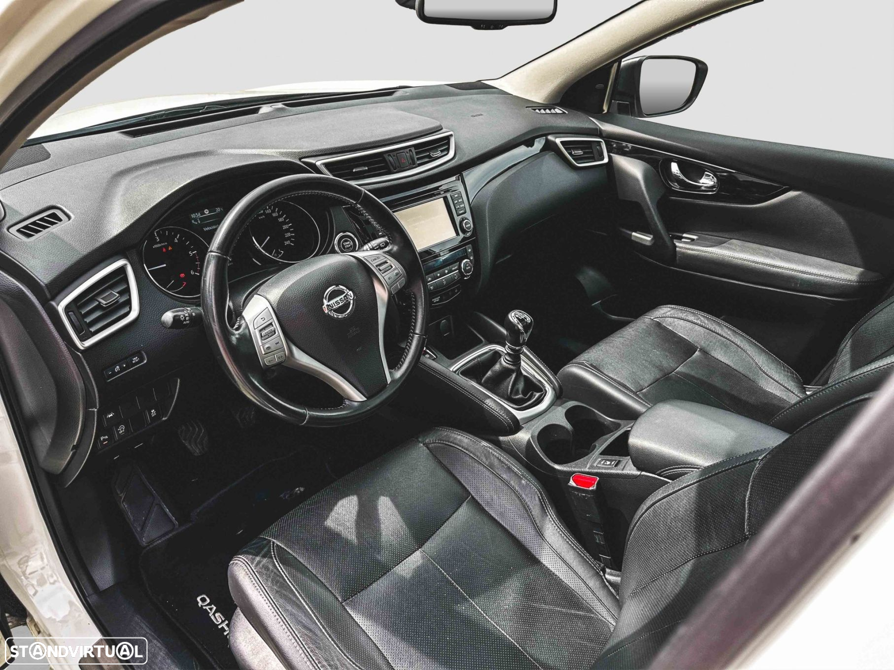 Nissan Qashqai 1.5 dCi N-Connecta - 8