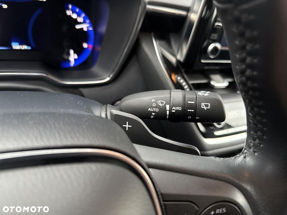 Toyota Corolla 2.0 Hybrid Comfort - 23