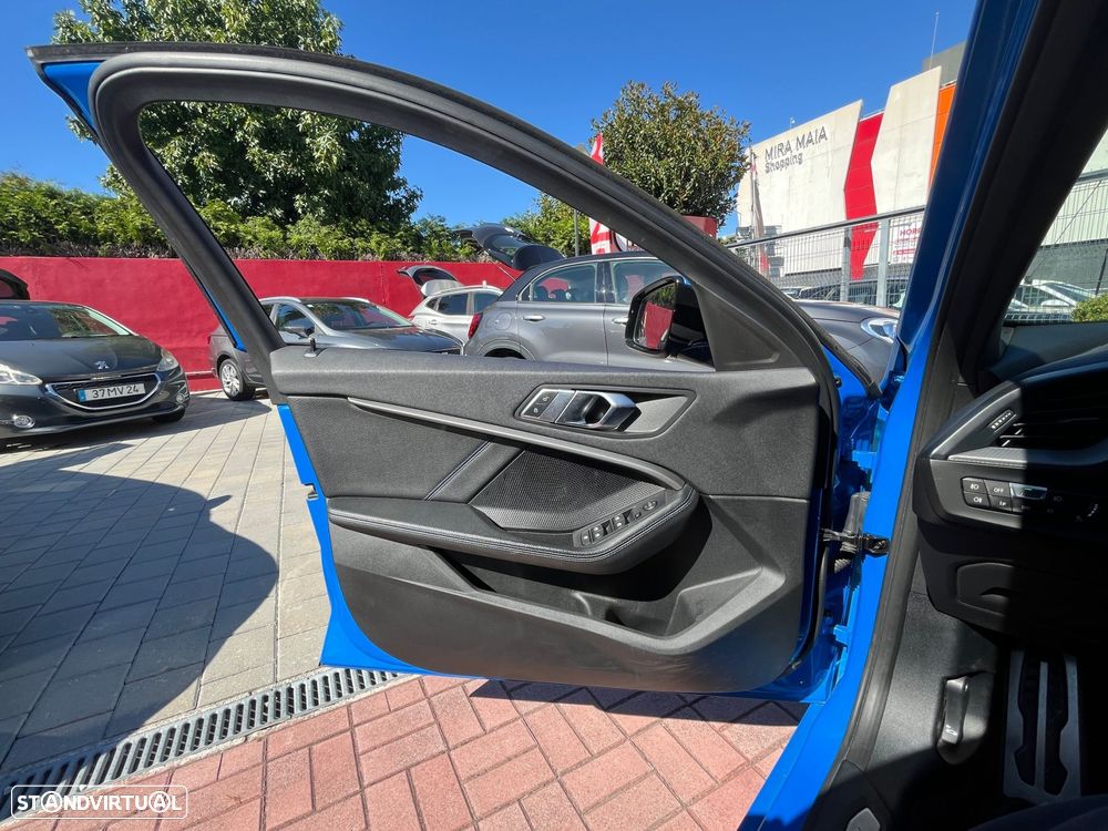 BMW 118 i Pack M Auto - 26