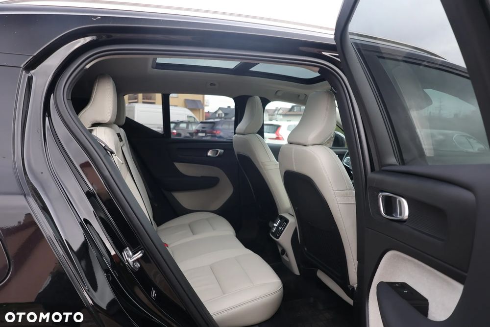 Volvo XC 40 T5 AWD Momentum - 15