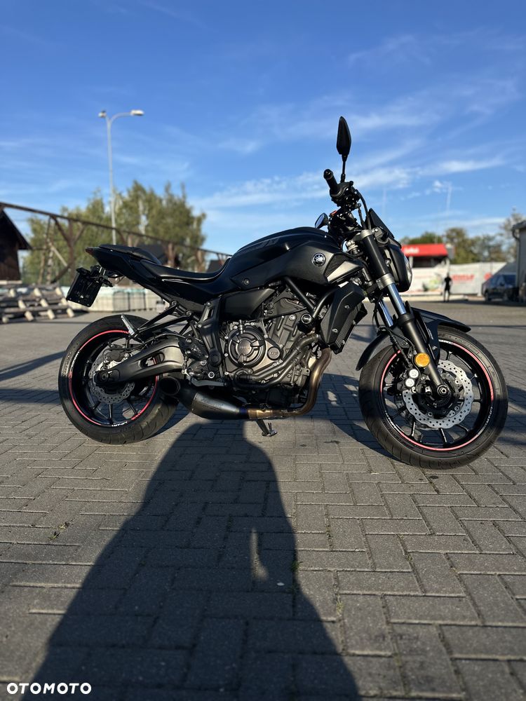 Yamaha MT - 6
