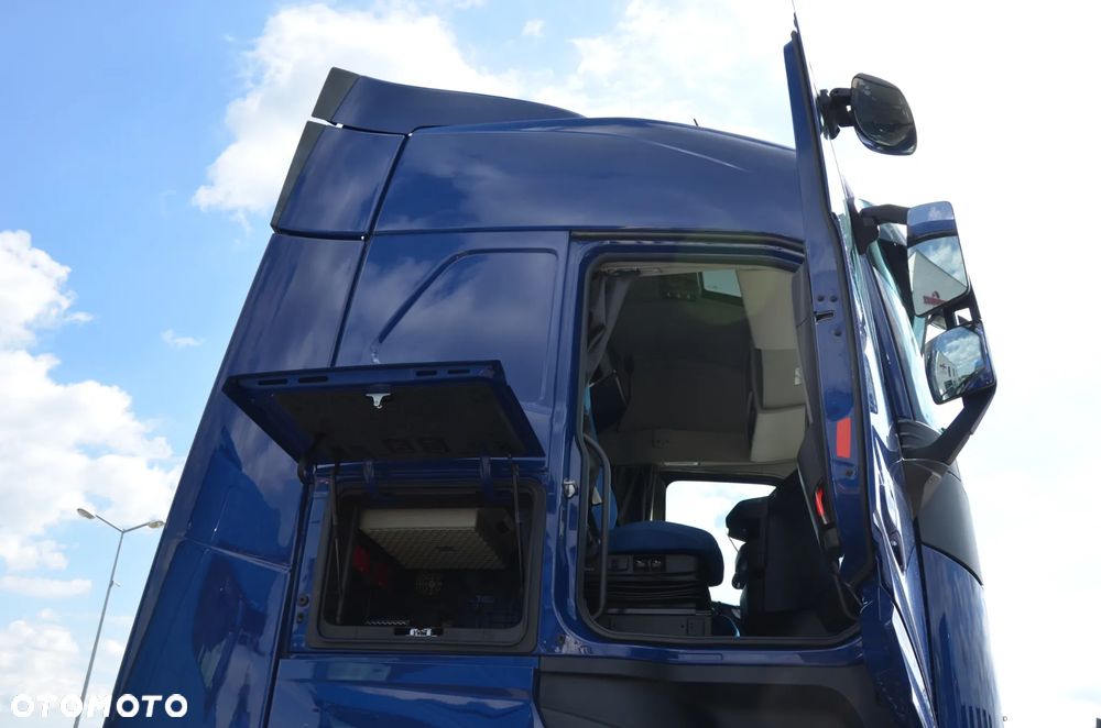 Volvo FH 5 / NEW / I-SAVE / KLIMA P. / LED / NAVI / KAMERA / 9548 - 14