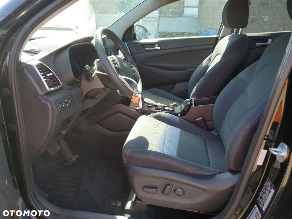 Hyundai Tucson 1.6 GDi 4WD DCT Premium - 8