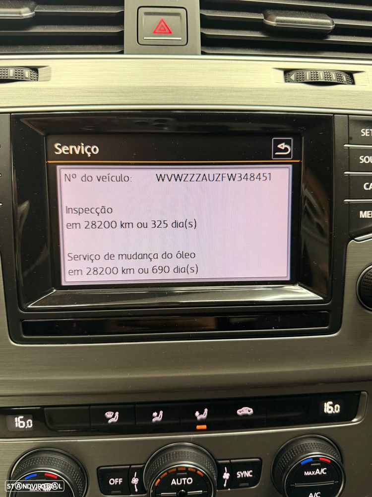 VW Golf 1.6 TDi BlueMotion Confortline - 30