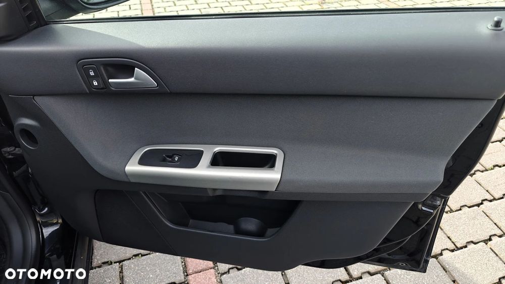 Volvo S40 2.0D Kinetic - 6