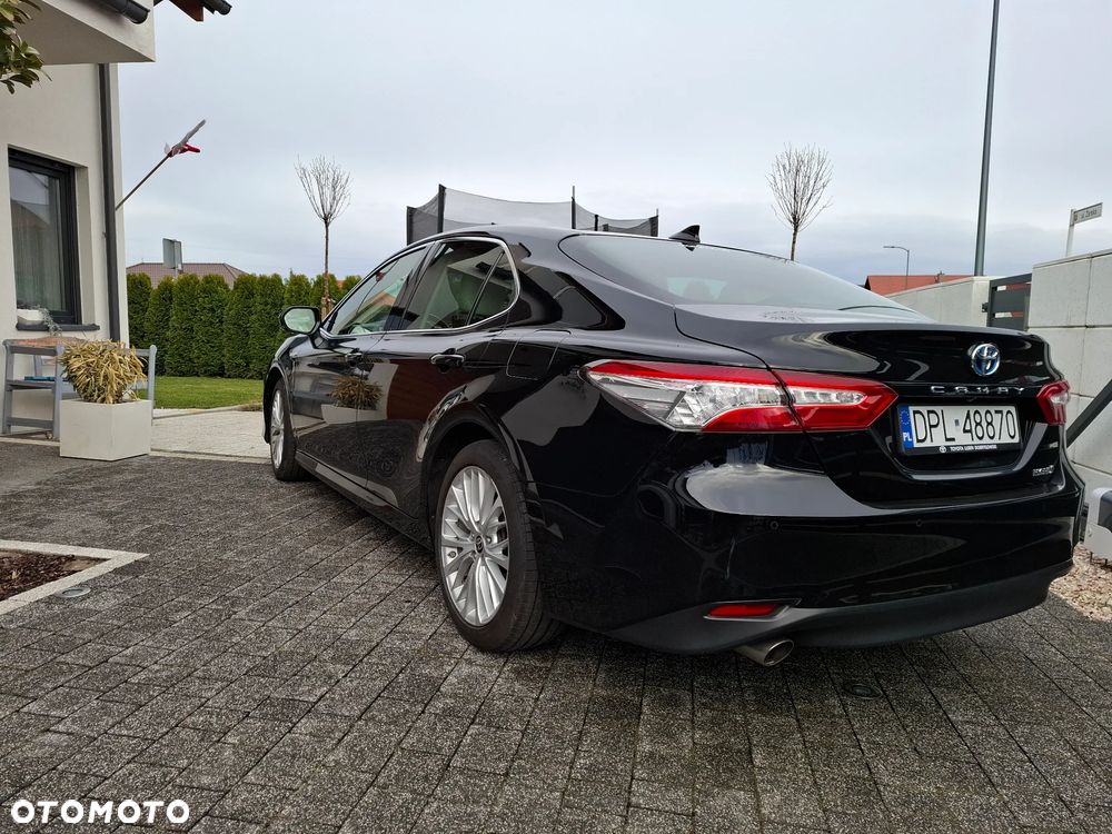 Toyota Camry 2.5 Hybrid Executive CVT - 28