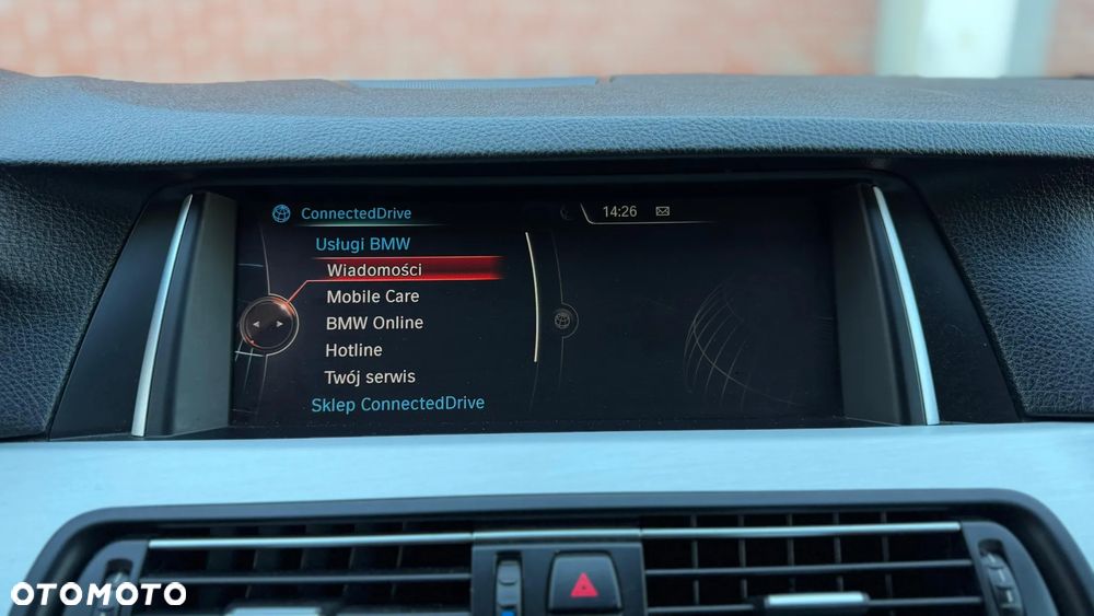 BMW Seria 5 520d xDrive Luxury Line - 31