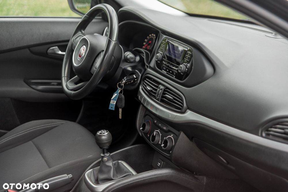 Fiat Tipo 1.4 16V More - 26