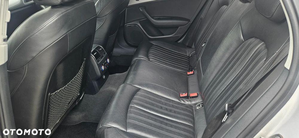 Audi A6 Avant - 10